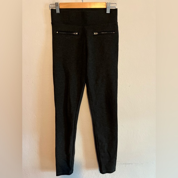 3/$20 Daily Ritual Charcoal Gray Skinny Leggings XS - Picture 1 of 6